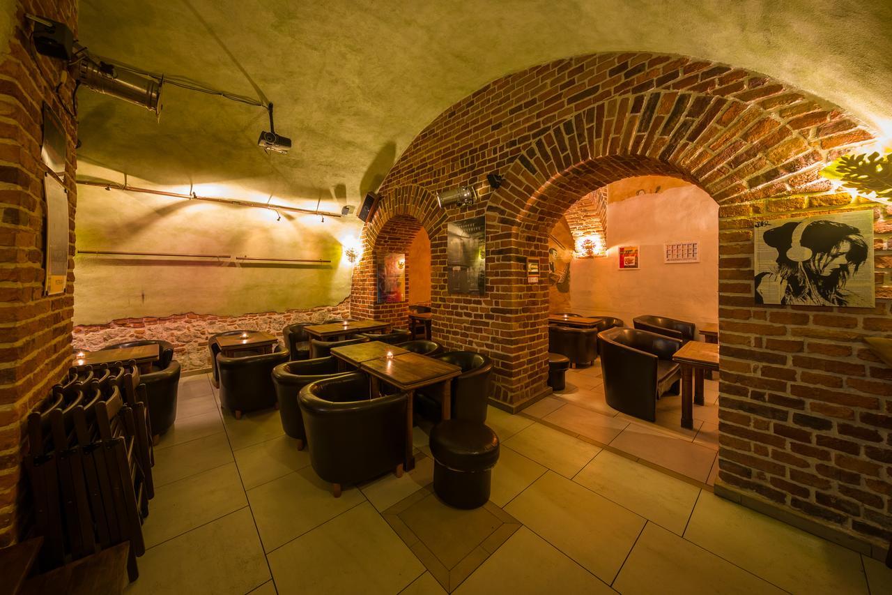 Faust Aparthostel Krakow Exterior photo